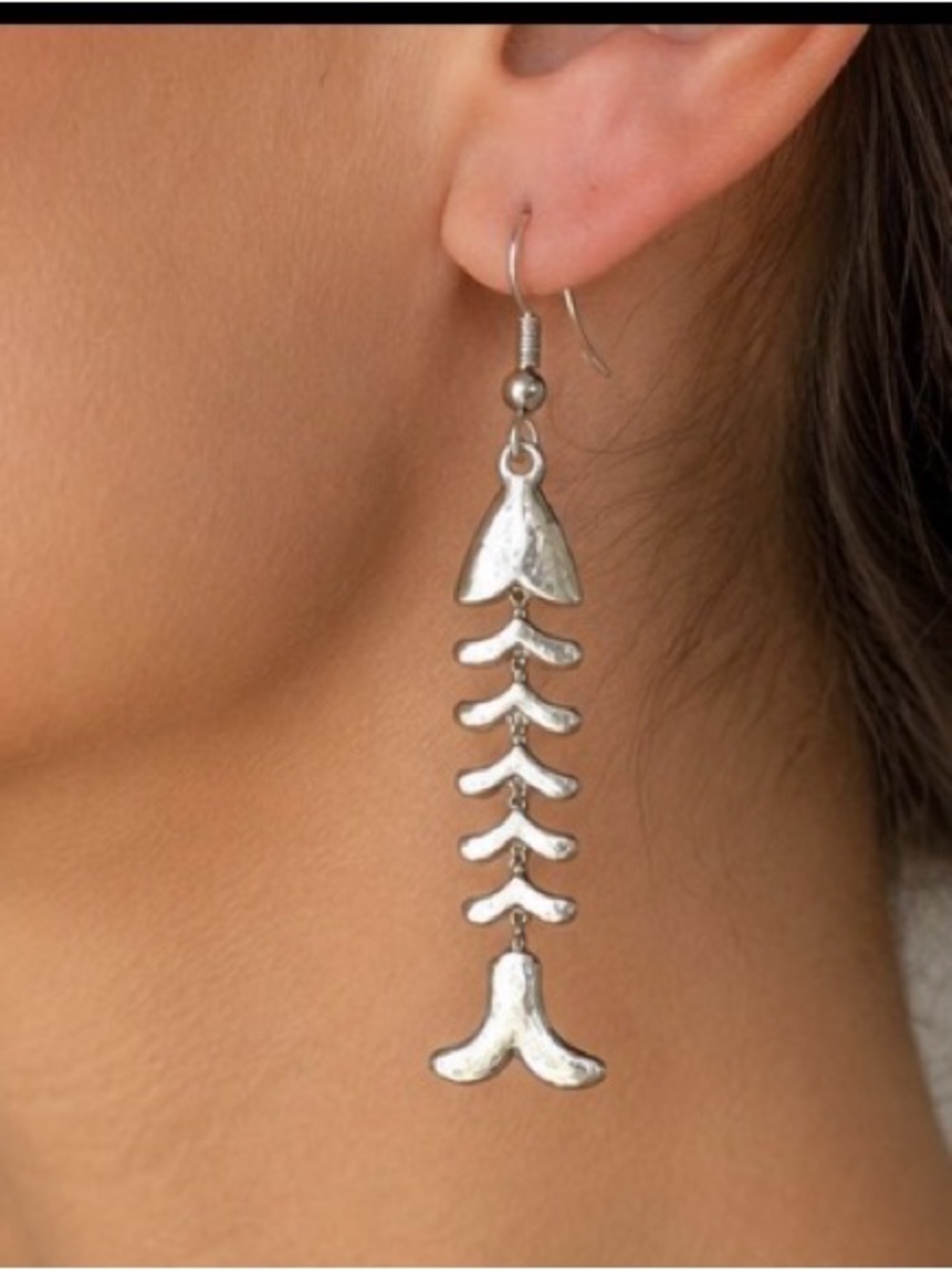 Silver-Tone Fish Skeleton Dangle Earrings Articulated Fishbone Drop Earrings